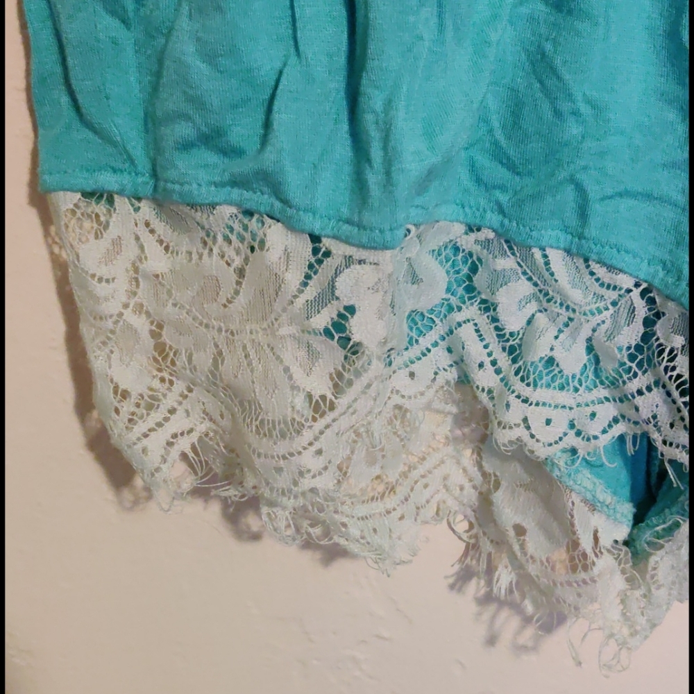 Romper - Picture 2 of 4